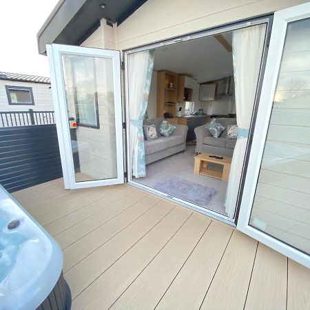 Villa Squirrels Nest - Hot Tub - Pet Friendly South Cerney Exterior foto