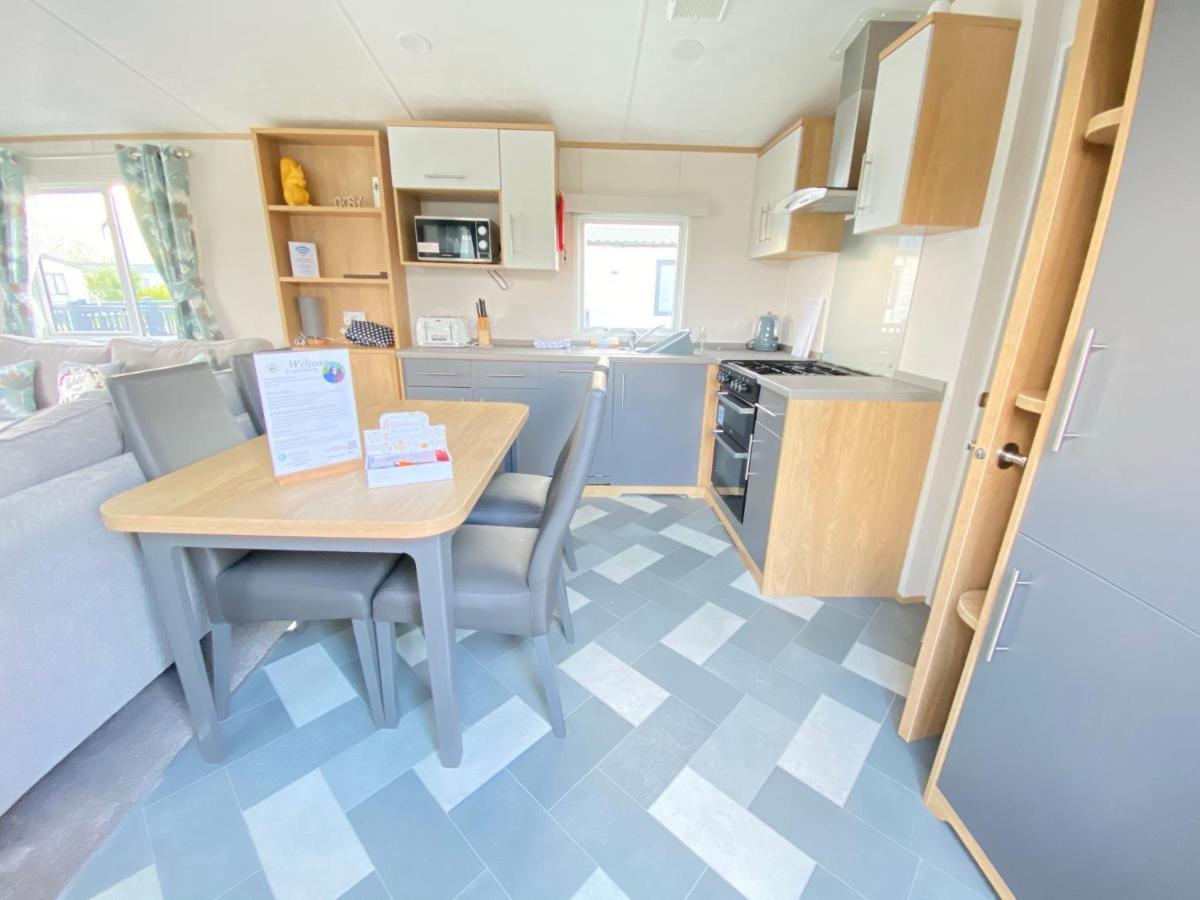 Villa Squirrels Nest - Hot Tub - Pet Friendly South Cerney Exterior foto