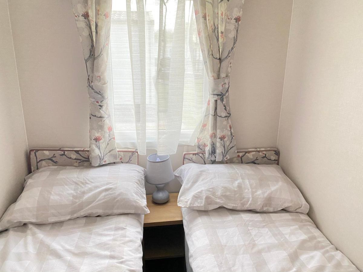 Villa Squirrels Nest - Hot Tub - Pet Friendly South Cerney Exterior foto